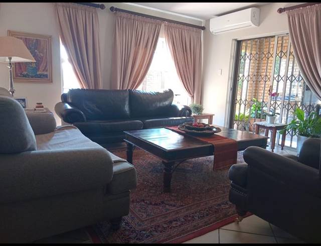 4 BEDROOM HOUSE FOR SALE IN ELDORAIGNE